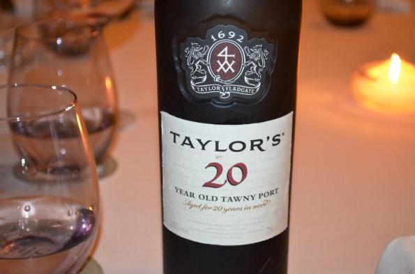 DSC_0101 20 Years Old Taylor