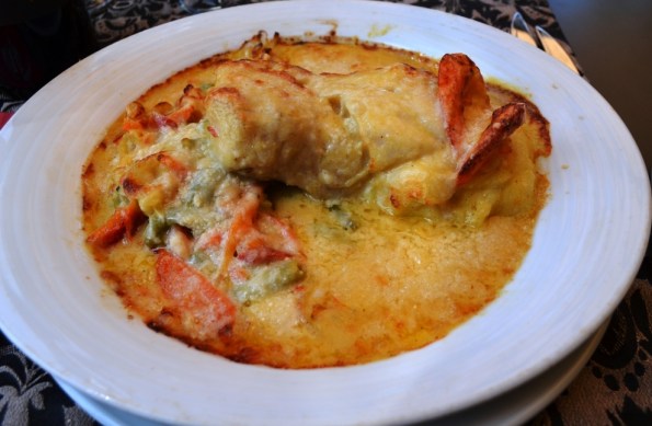 Bacalhau in cheese sauce