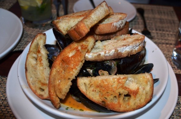 Beer Braised Mussles