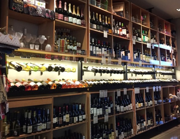 wine shelves at SF Uncork'd