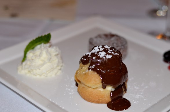 TerraSole profiterole