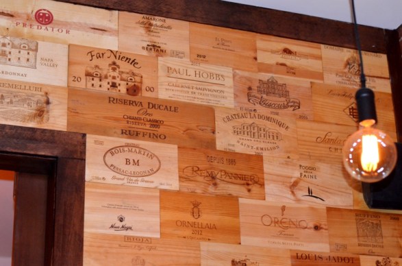 Wooden Planks Tablao SoNo