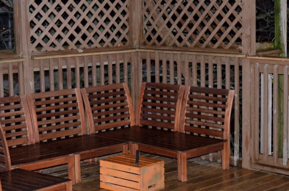 Outside patio at peaches