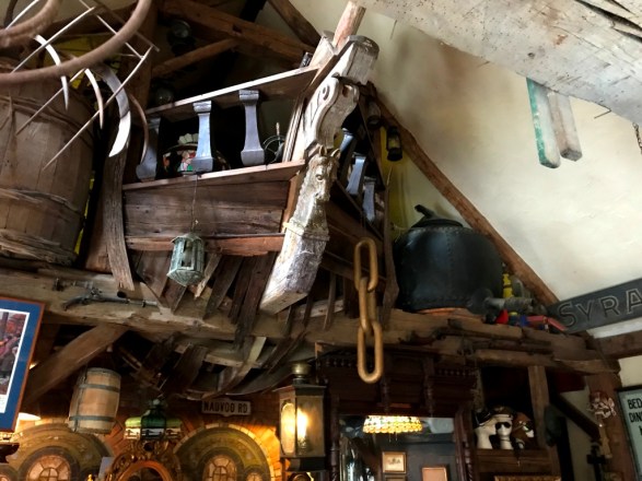 Inside Wing's Castle