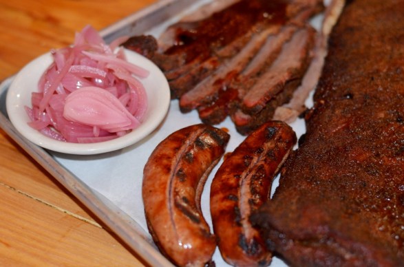 Bobby Qs BBQ Platter
